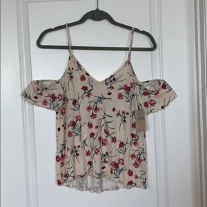 American Eagle cold shoulder top